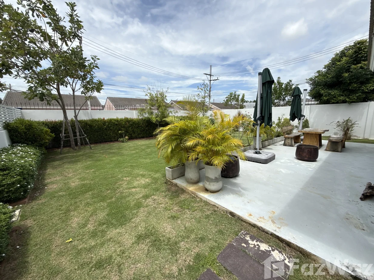 picture Modern 3-Bedroom Corner Villa on a Large 400 sqm Plot 6573041 - 4/20