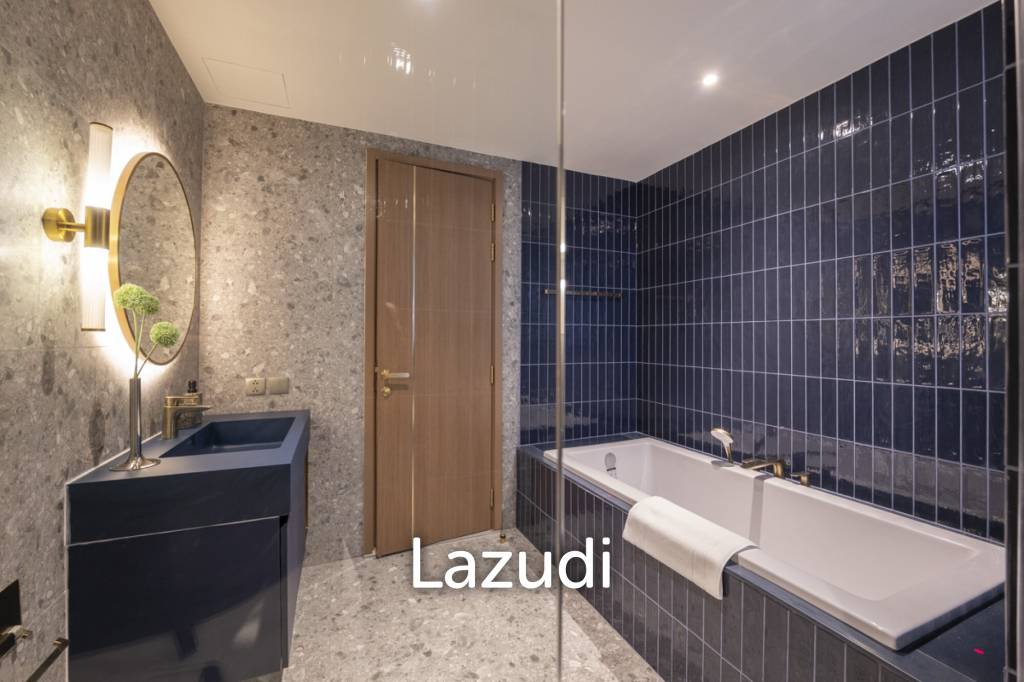 picture 125 sqm modern 2 bedroom condo on 5th floor in Khlong Toei Bangkok - 19/33