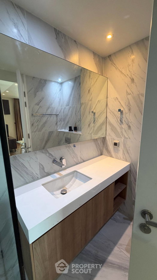 picture 2-BR Condo At Muniq Sukhumvit 23, MRT Sukhumvit 100m (ID 3078728) - 10/31
