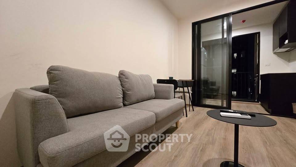 รูป คอนโด 1 ห้องนอน 27th-Floor ขนาด 32 ตร.ม. ที่ Nue District R9 ใกล้ MRT พระราม 9 200 ม. (ID 3076475) - รูปที่ 2/13