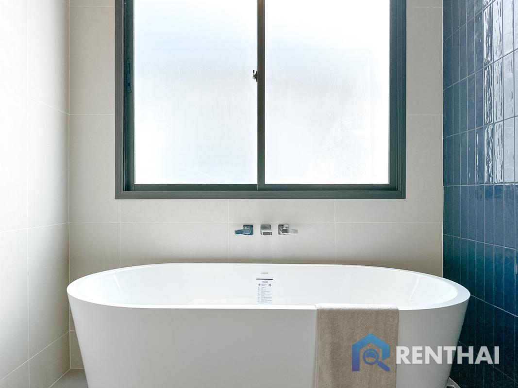 picture Lifestyle Luxury Villa  North Pattaya - 14/25