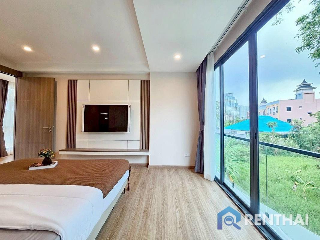 picture brand-new pool villas just 1.5 km from Jomtien Beach. - 13/19