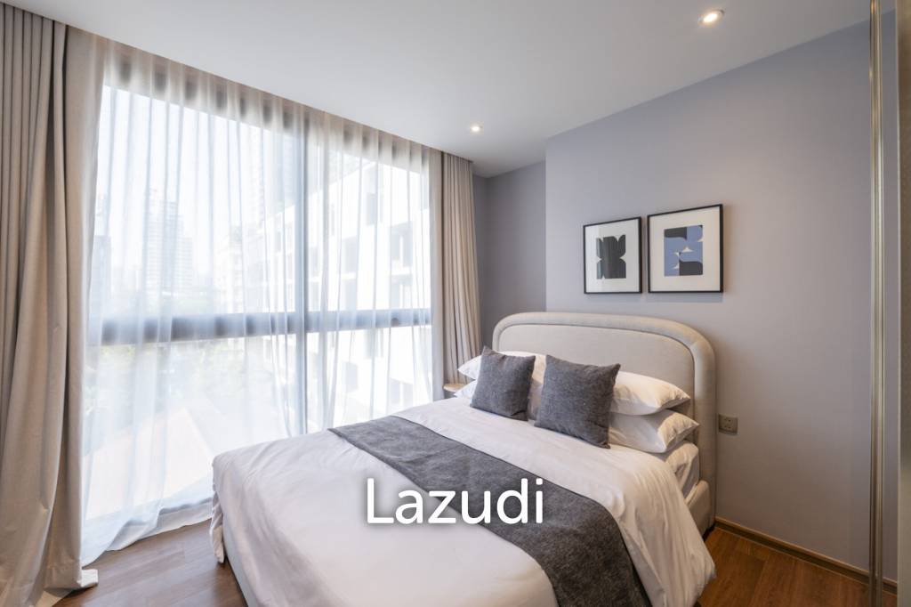 picture 125 sqm modern 2 bedroom condo on 5th floor in Khlong Toei Bangkok - 5/33