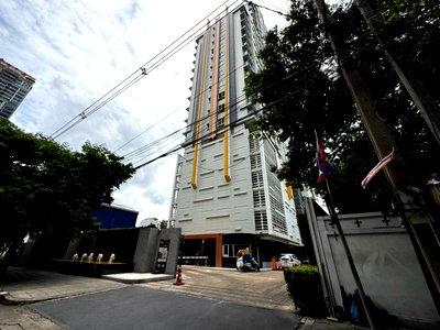 Condos for sale : 🔥🔥🔥 For Sale Condo , Ivy sathorn 10 , BTS-Chong Nonsi , Silom , Bang Rak , Bangkok , CX-115700 ✅ Live chat with us ADD LINE @connexproperty ✅ 🔥🔥🔥