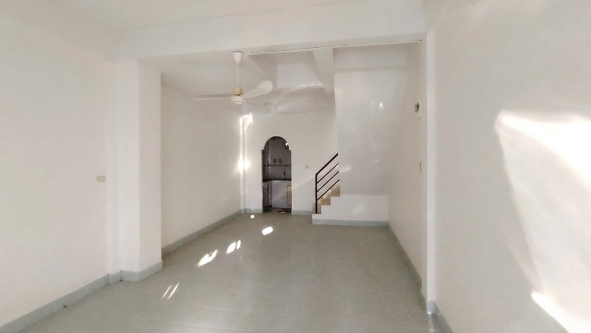 picture Urgent Sale! 2-Storey Townhouse in Chutima Phase 5 🔥 - 4/19