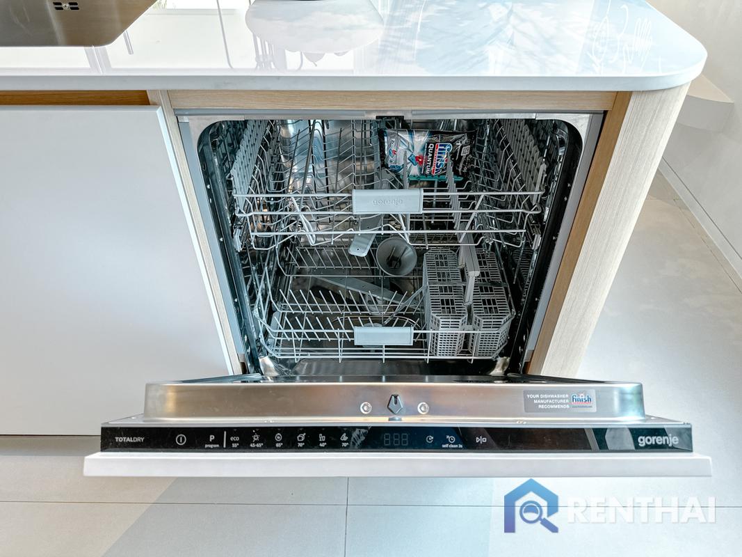 รูป สำหรับ ขาย คอนโด 2 ห้องนอน ที่ The Standard Residences - รูปที่ 14/25