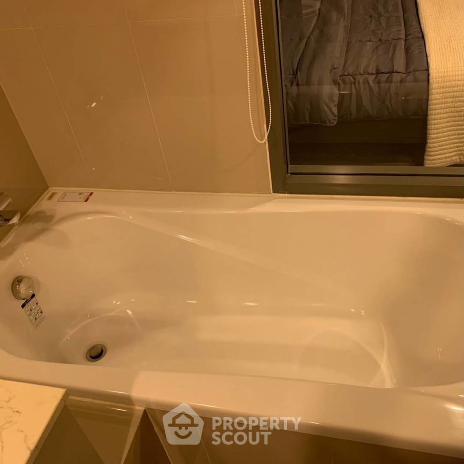 picture 2-BR Condo Rende Sukhumvit 23 Near MRT Sukhumvit 300m (ID 3075270) - 5/8