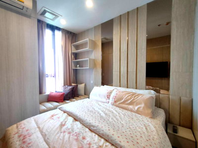 คอนโดให้เช่า : For Rent   : Whizdom Essence Sukhumvit   (ST-02)  (🚇Close to Punnawithi BTS station)