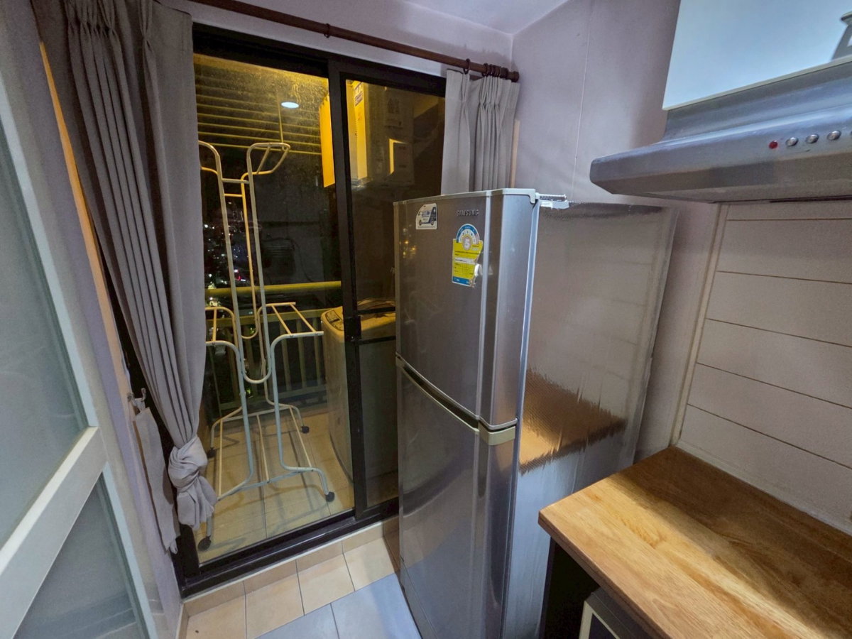 picture Lowest price in the project! ‼️ For Rent: Lumpini Place Ratchada-Thapra 🔥 Beautiful unit, fully furnished + includes a washing machine 📍 Ready for  - 4/5