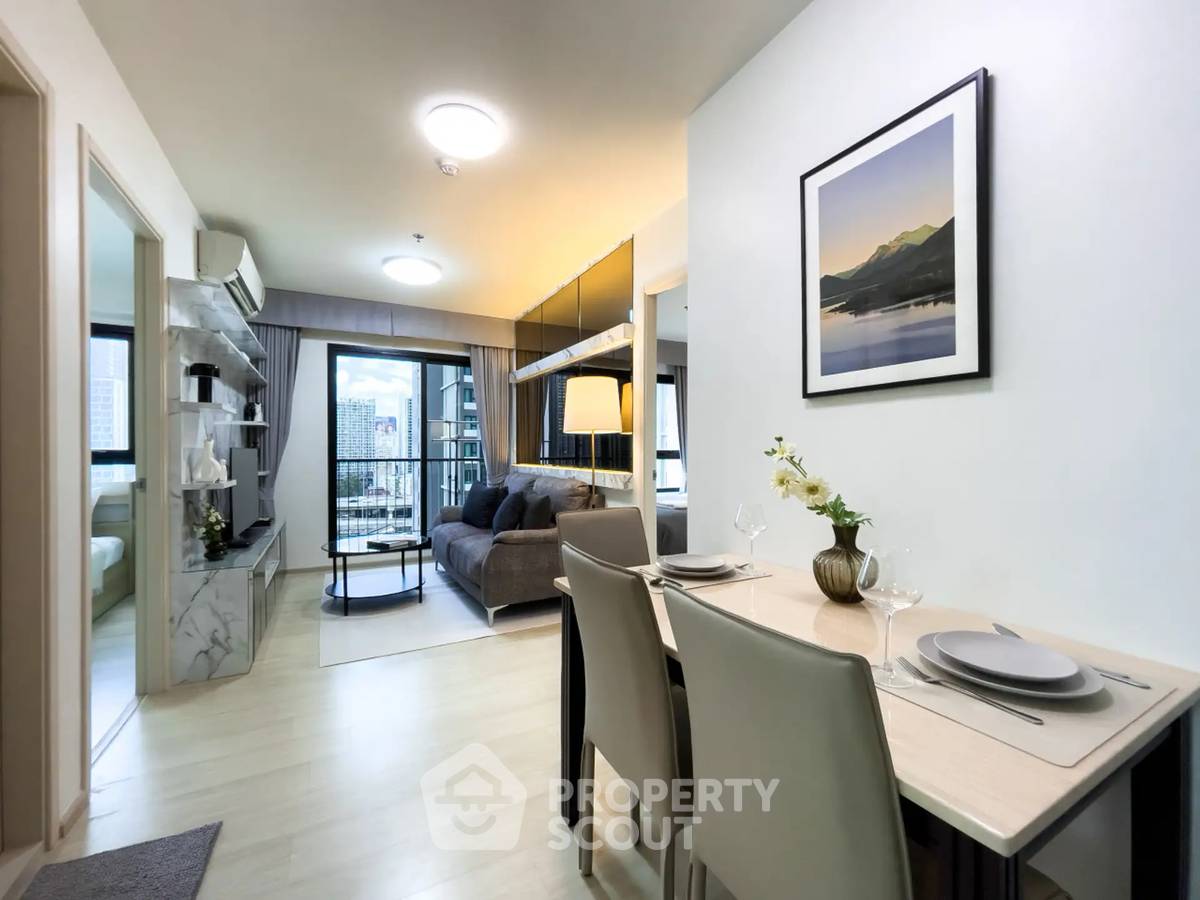 picture 2-BR Condo At Life Asoke, 60 Sqm, 300m To ARL Makkasan (ID 3078432) - 2/24