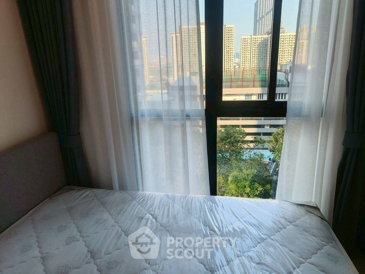 รูป คอนโด 2 ห้องนอน 35 ตร.ม. นยู ดิสทริค อาร์9 ใกล้ MRT พระราม 9 200 ม. (ID 3078470) - รูปที่ 13/14