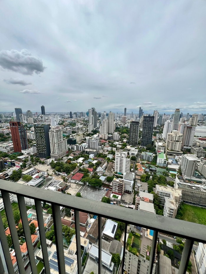 รูป ให้เช่าคอนโด Edge Sukhumvit 23 ตกแต่งครบครัน (S15-10857) - รูปที่ 13/13