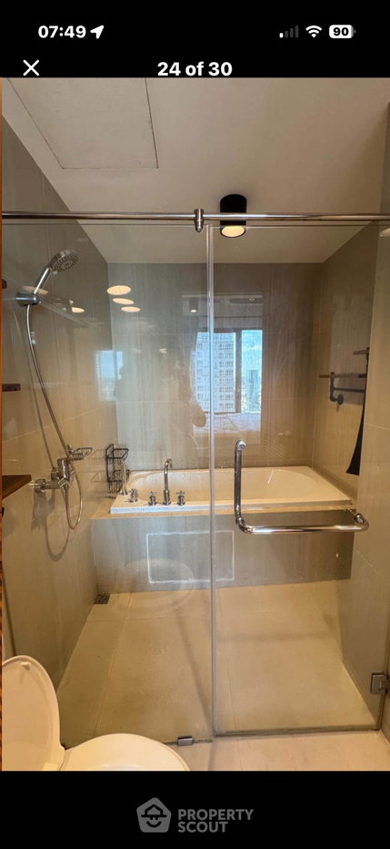 picture 1-BR Condo At Villa Asoke, 35th Floor, 80 Sqm • 200m To MRT Phetchaburi (ID 3078611) - 13/18