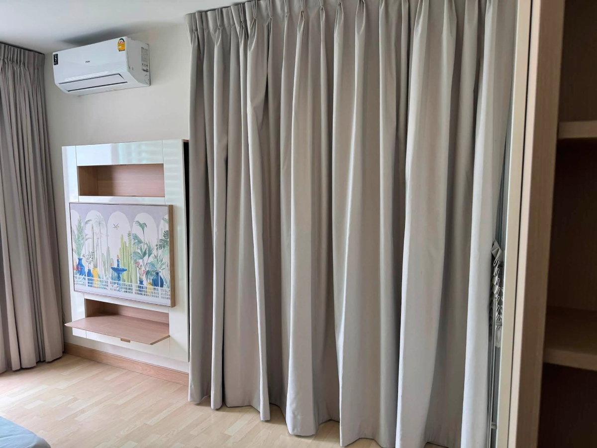 picture Available Now! 🥰✨ | 20,000 THB 📍 Rhythm Ratchada — Just 100m from MRT Ratchadaphisek 📱 Contact Line: katk03 - 9/11