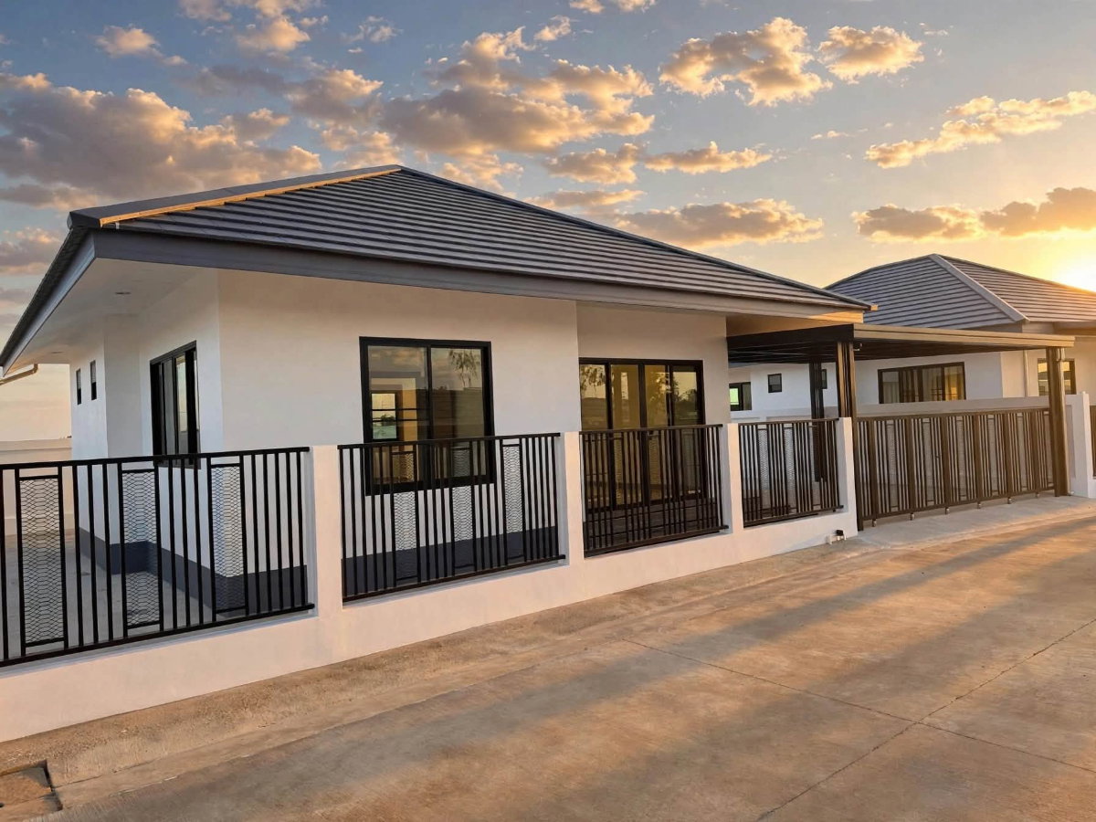 รูป บ้านหลังใหญ่สไตล์ Modern Luxury พิกัด บ้านท่ามะโอ ขัวมุง สารภี เชียงใหม่ - รูปที่ 2/18