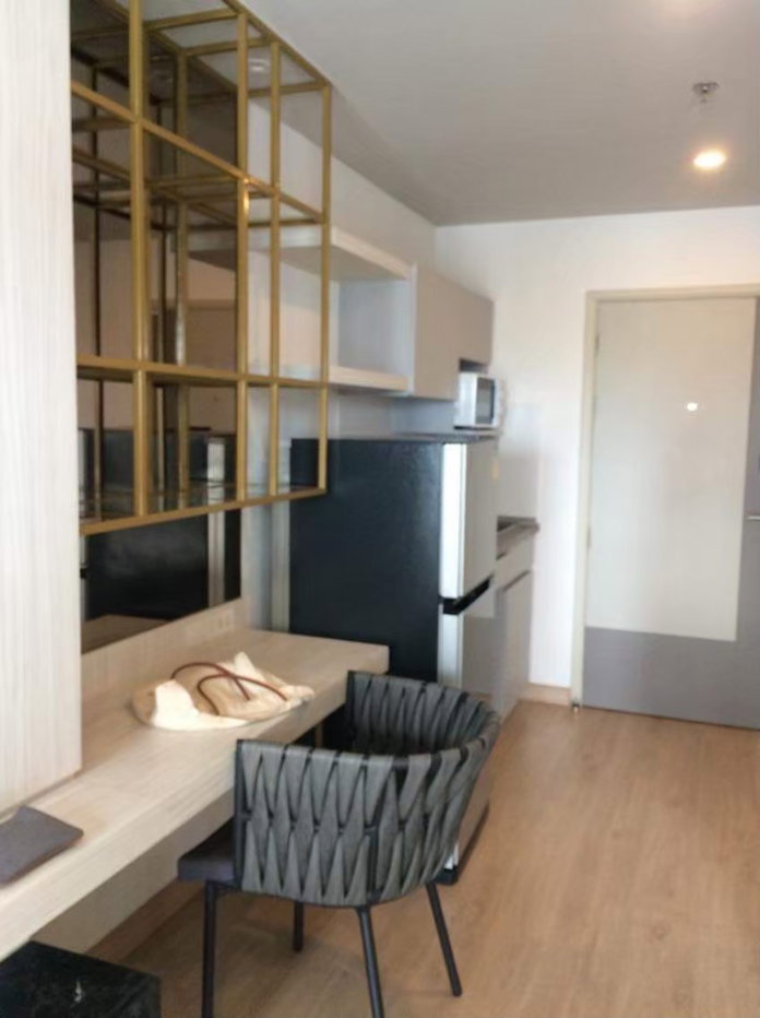 picture For Rent Lumpini Selected Sutthisan-Saphankwai - 9/12