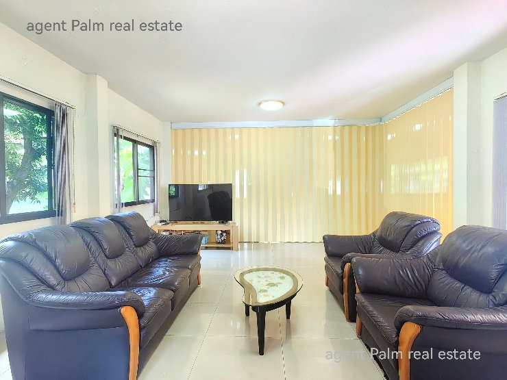 รูป 🏡✨ โอกาสการลงทุนอสังหาริมทรัพย์ในเขต EEC ชลบุรี บ้านพักอาศัย + โฮมออฟฟิศ บนทำเลศักยภาพสำหรับนักลงทุน - รูปที่ 7/20