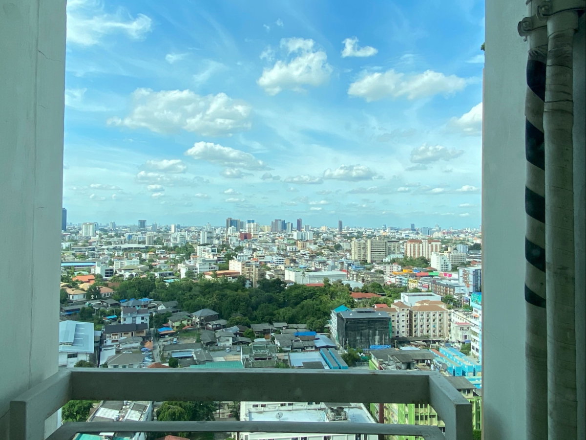 picture For Sale by Owner – 1-Bedroom Condo at Le Luk Condominium 🏡 - 10/10