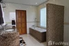 listing thumbnail image 32