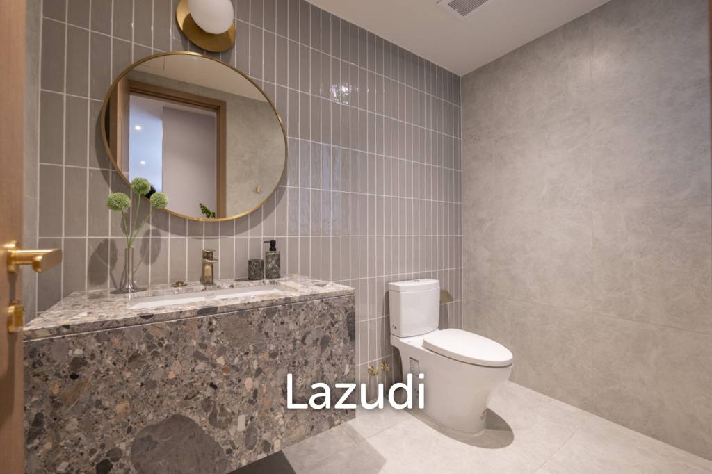 picture 125 sqm modern 2 bedroom condo on 5th floor in Khlong Toei Bangkok - 20/33