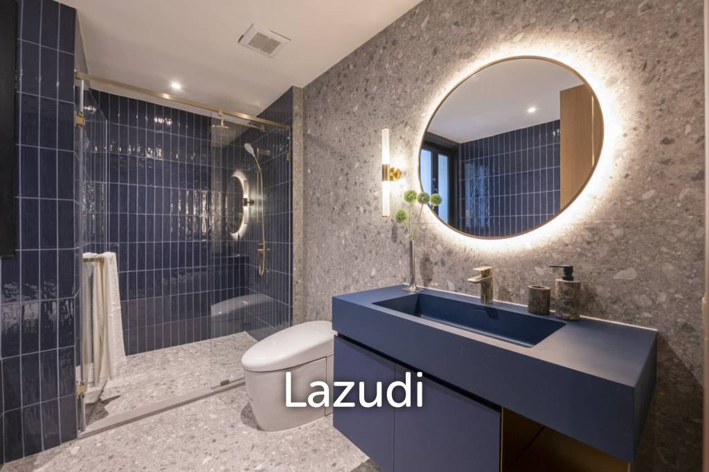picture 125 sqm modern 2 bedroom condo on 5th floor in Khlong Toei Bangkok - 18/33