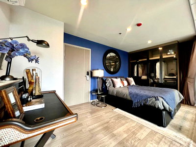 Condos for sale : Ideo Mobi Sukhumvit Eastpoint 1 bedroom Duplex, fully furnished, just carry your bags and ready to move in.