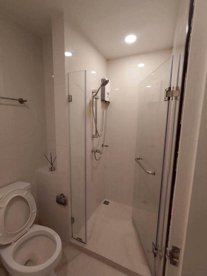รูป iCondo Sukhumvit 103 (ไอคอนโด สุขุมวิท 103) | เริ่มเพียง 11,000 บาท/เดือน | Modern Loft แต่งครบ พร้อมอยู่ ใกล้ BTS อุดมสุข - รูปที่ 9/13