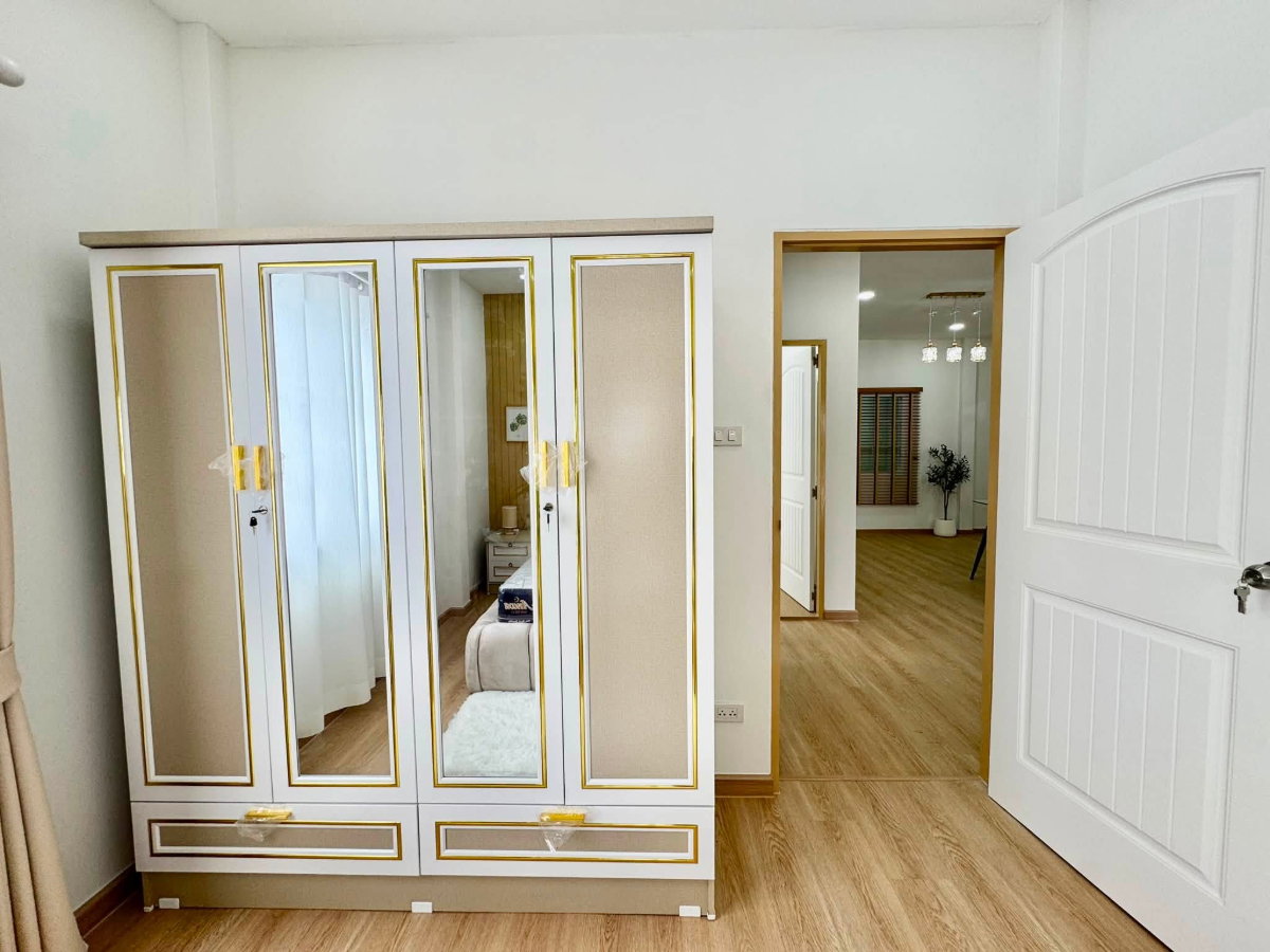 รูป ขายบ้านเดี่ยวรีโนเวทใหม่ สไตล์มินิมอล ม.คลาสสิคโฮม2 ไร่กล้วย ศรีราชา - รูปที่ 25/32