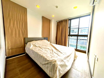 คอนโดให้เช่า : ให้เช่าคอนโด IDEO Blucove Sathorn ติด BTS วงเวียนใหญ่ ห้องมุม 1 ห้องนอน ขนาด 43 ตร.ม. พร้อมเข้าอยู่มีwalkin closet+อ่างอาบน้ำ 064-974-2441