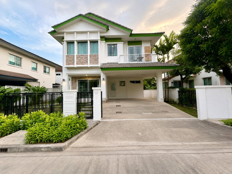 บ้านเดี่ยวให้เช่า : ให้เช่าบ้านเดี่ยว หมู่บ้านมัณฑนา อ่อนนุช - วงแหวน 2 เลี้ยงสัตว์ได้
