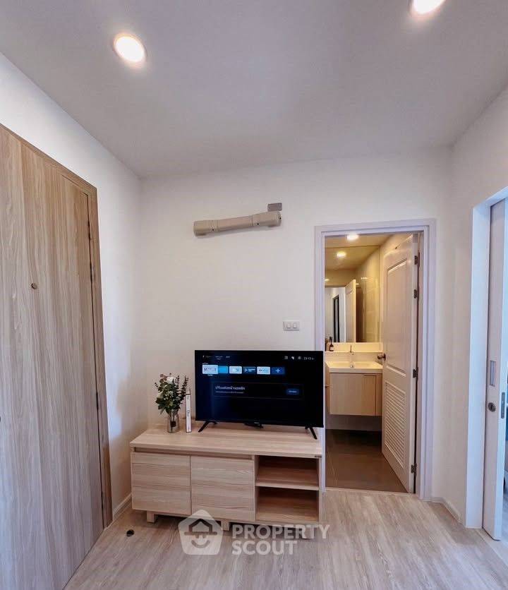 picture High-Floor 1-BR 25 Sqm At The Clev Riverline, Near BTS (ID 3078729) - 5/12