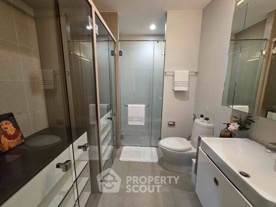 picture 1-BR Condo Noble Ploenchit, 100m to BTS Phloen Chit, 17th Floor (ID 3075354) - 18/19