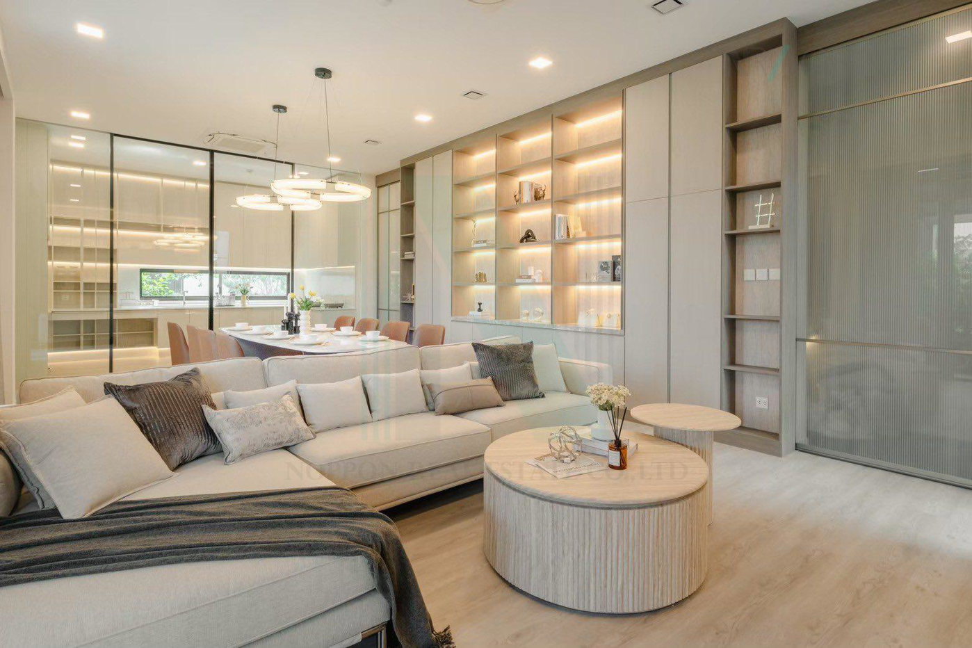 รูป ให้เช่าบ้านเดี่ยว 3 ชั้น วีเว่ กรุงเทพกรีฑา 4 ห้องนอน 5 ห้องน้ำ - รูปที่ 2/8