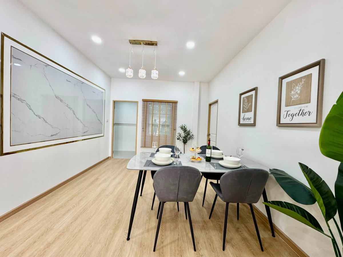 รูป ขายบ้านเดี่ยวรีโนเวทใหม่ สไตล์มินิมอล ม.คลาสสิคโฮม2 ไร่กล้วย ศรีราชา - รูปที่ 5/32