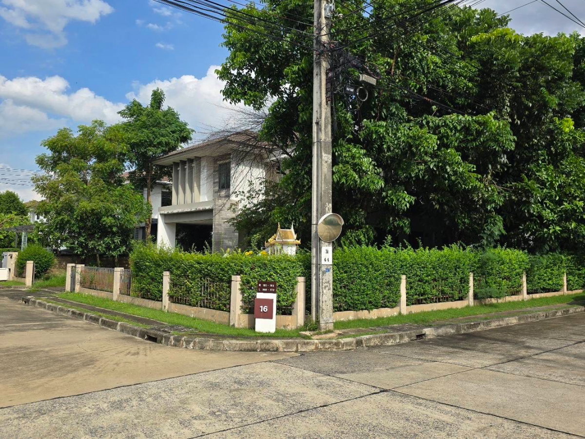 รูป ขาย!!บ้านเดี่ยว2ชั้น หมู่บ้านฮาบิเทีย ปัญญาอินทรา 2 ( Habitia Panyaintra2) คลองสามวาตะวันตก คลองสามวา กรุงเทพ 103.2 ตรว 3นอน3 น้ำ - รูปที่ 10/23