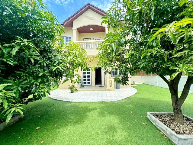 รูป บ้านเดี่ยวใหญ่ให้เช่า 5นอน รามคำแหง 30-40 MRTรพ.รามคำแหง 550ม. 5น้ำ 103ตร.ว. 412ตร.ม. - รูปที่ 2/8