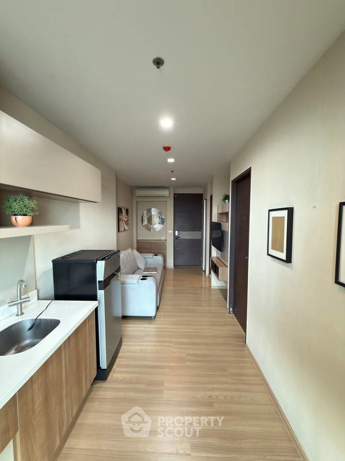 รูป คอนโด 1 ห้องนอน Rhythm Sathorn ใกล้ BTS สะพานตากสิน 300 ม. (ID 3014961) - รูปที่ 13/16