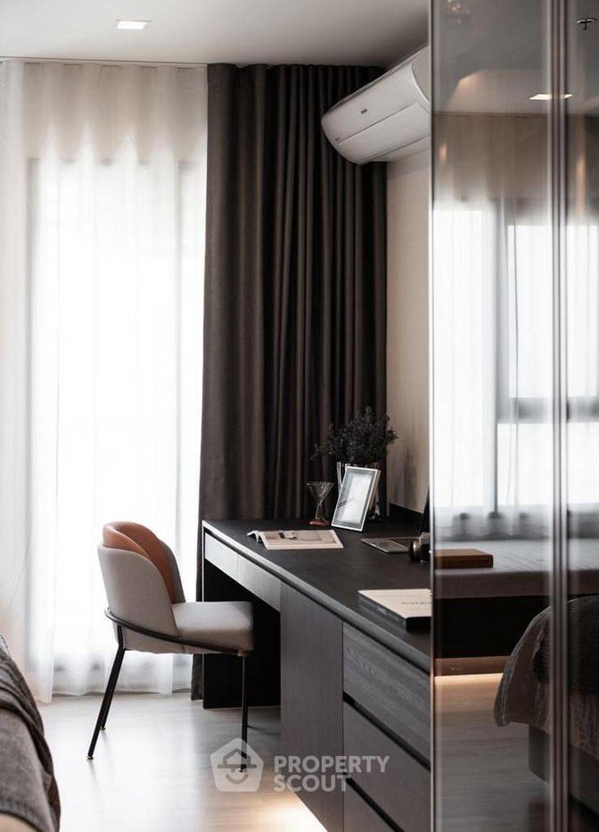 picture 1-BR Condo At Life One Wireless, 41st-Floor Near BTS Phloen Chit (ID 1732935) - 4/5