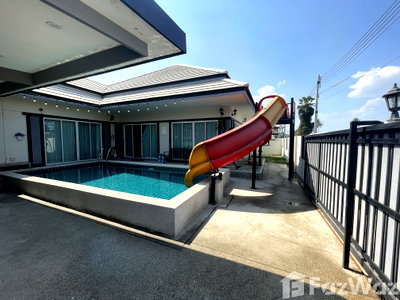 Houses for sale Hua Hin Prachaubkirikhan : 3 Bedroom Villa for sale at Blue Loft 88  1720276