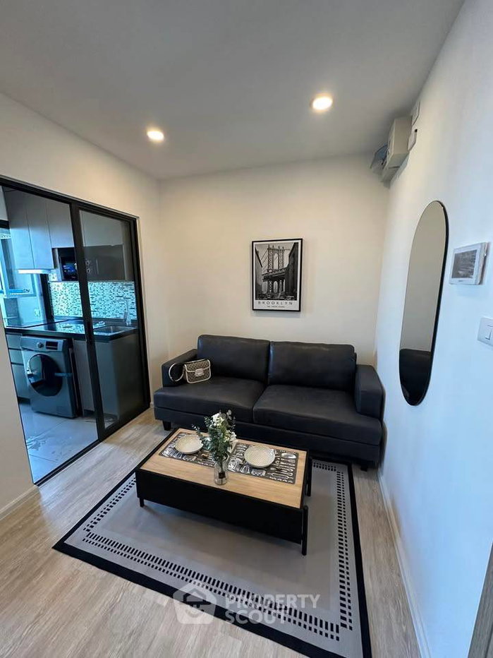 picture High-Floor 1-BR 25 Sqm At The Clev Riverline, Near BTS (ID 3078729) - 1/12