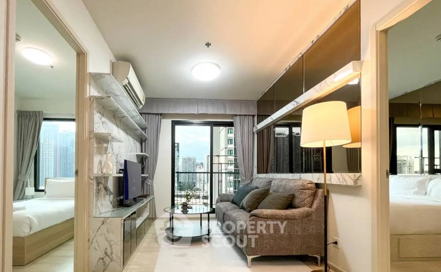 picture 2-BR Condo At Life Asoke, 60 Sqm, 300m To ARL Makkasan (ID 3078432) - 1/24