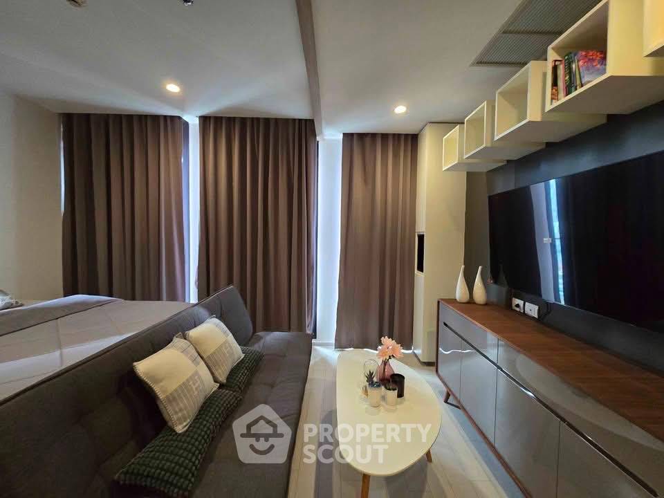 picture 1-BR Condo Noble Ploenchit, 100m to BTS Phloen Chit, 17th Floor (ID 3075354) - 17/19