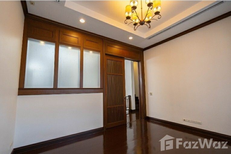 รูป บ้านเดี่ยวให้เช่า 4 ห้องนอน ในโครงการ แอล แอนด์ เอช วิลล่า สาทร 1165802 - รูปที่ 13/17