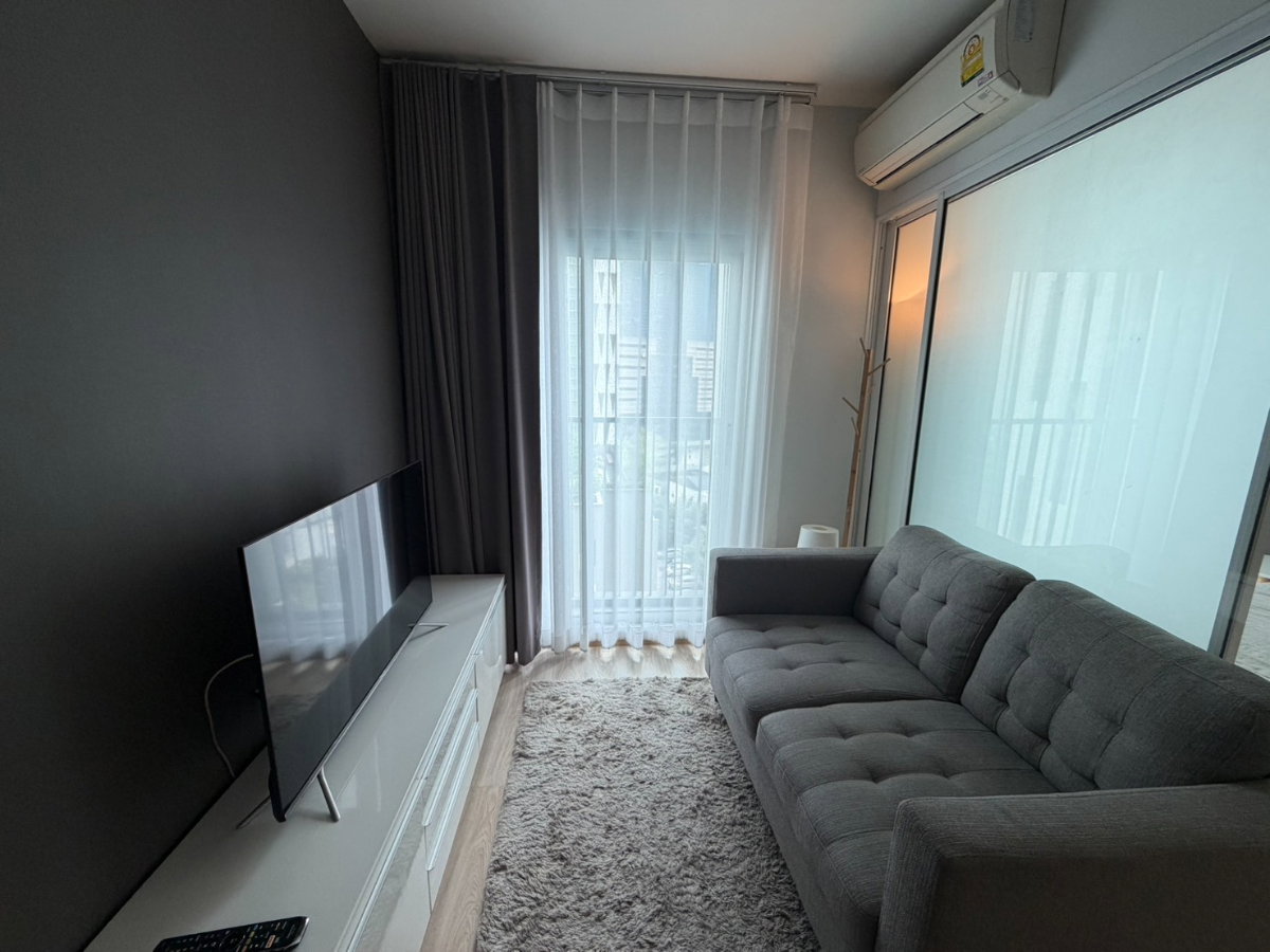 picture For Rent 🏢✨ Noble Revolve RatchadaInterested, add Line @255ghzjq. Add @ too. ꔛ - 6/10