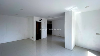 Condos for sale : 🛏️ 1 Bed - 🛁 1 Bath - 🏙️ Pool View - 🇹🇭 THAI name - 🏢 Jada Beach Residence Pattaya - Ref: JDB01