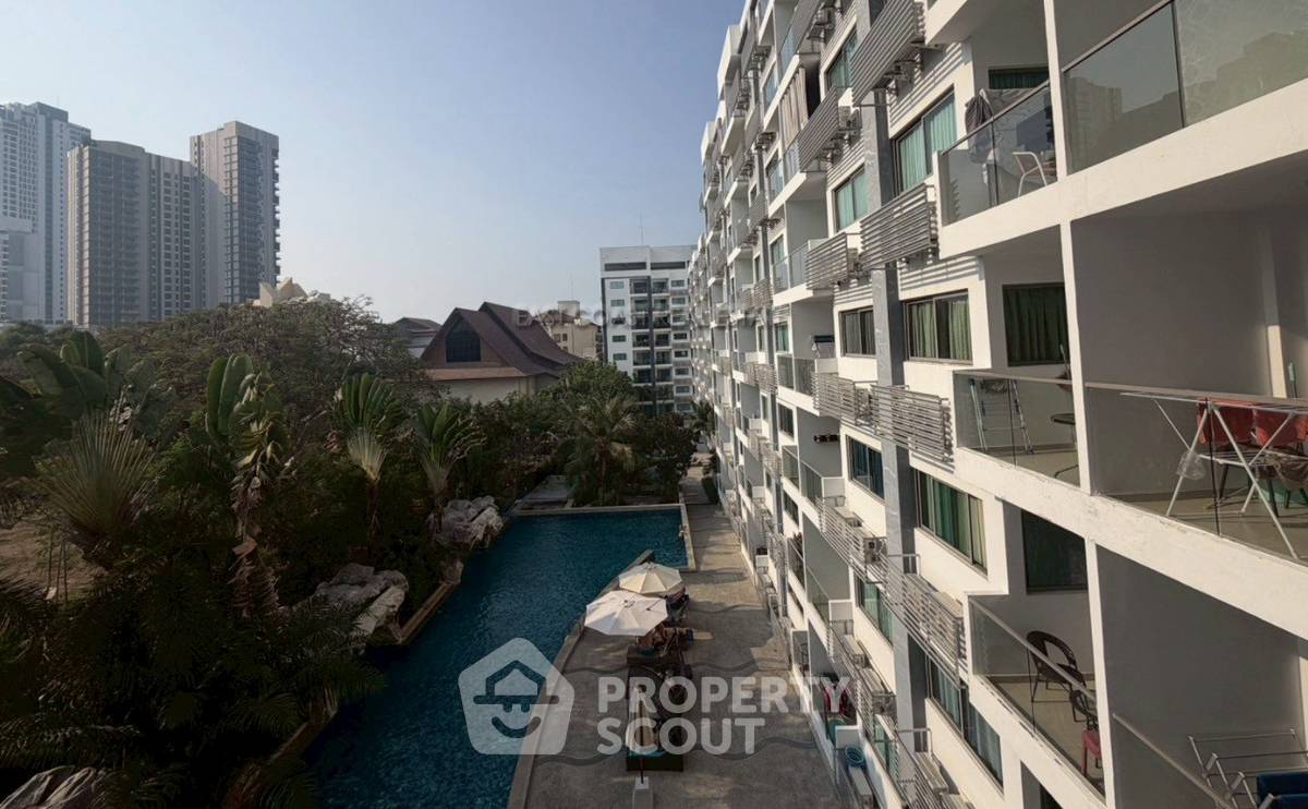 รูป ราคาน่าสนใจ 1 ห้องนอน 39 ตร.ม. คลับรอยัล คอนโดมิเนียม ใกล้ นาเกลือ (ID 3078351) - รูปที่ 2/9
