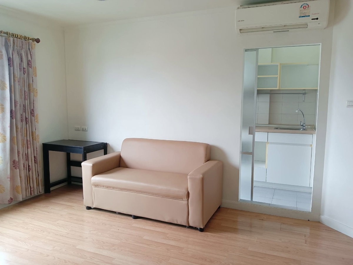 รูป ลุมพินี วิลล์ พัฒนาการ 26 | 16,500 บาท/เดือน | 2 ห้องนอน 2 ห้องน้ำ ใกล้ Airport Rail Link รามคำแหง พร้อมเข้าอยู่ - รูปที่ 6/10