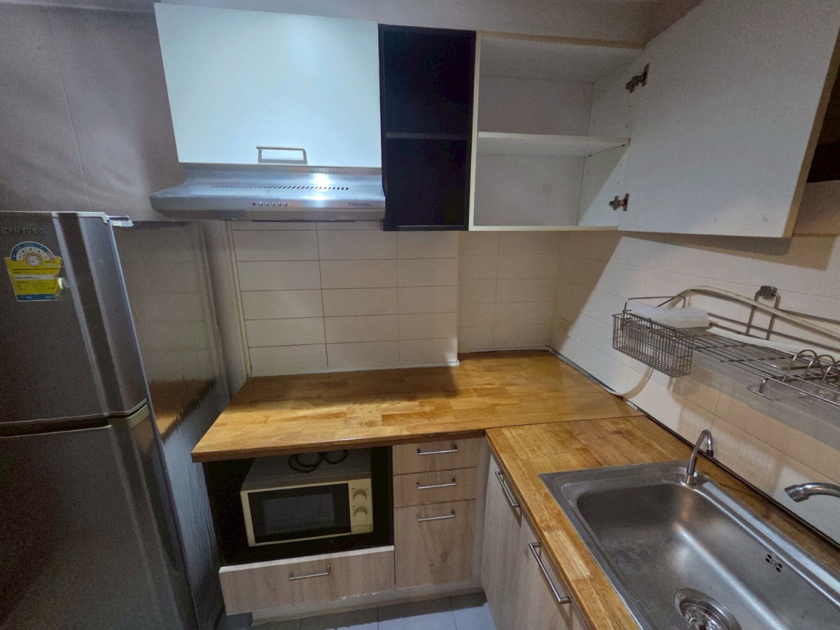 picture Lowest price in the project! ‼️ For Rent: Lumpini Place Ratchada-Thapra 🔥 Beautiful unit, fully furnished + includes a washing machine 📍 Ready for  - 3/5