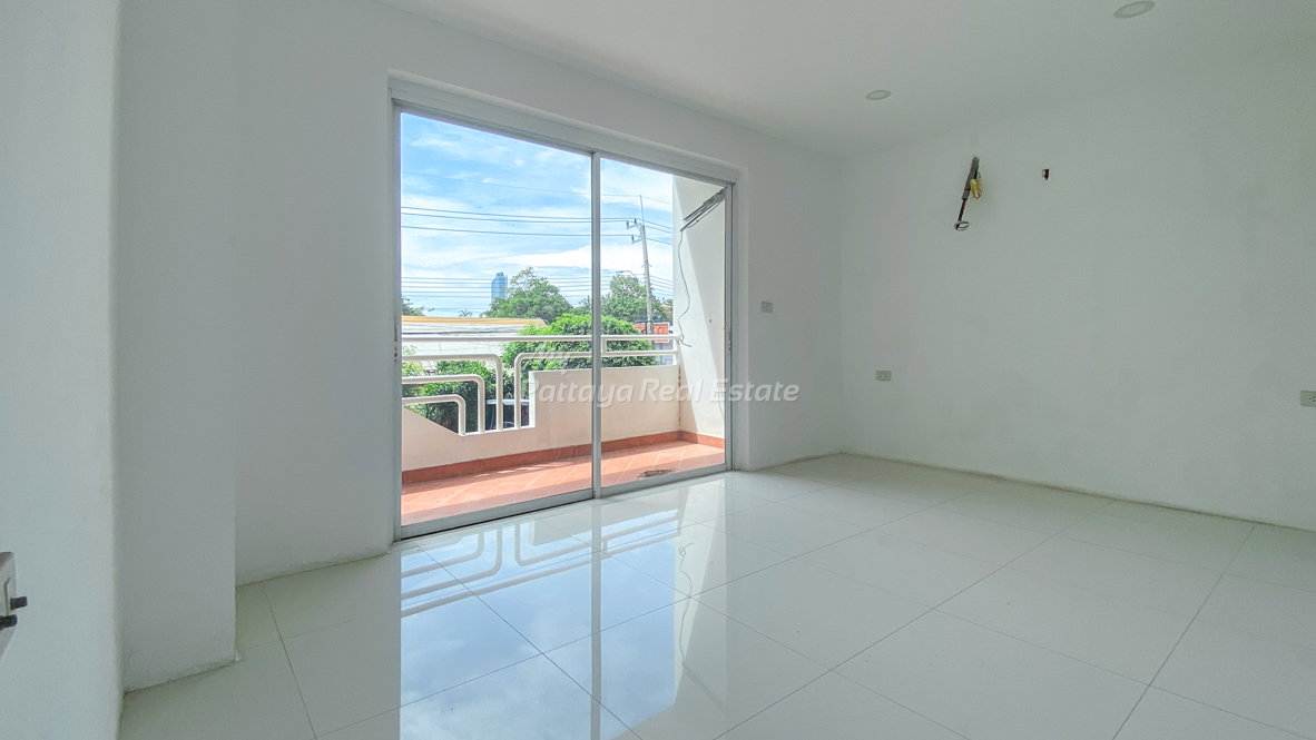 picture 🛏️ 1 Bed - 🛁 1 Bath - 🏙️ Pool View - 🇹🇭 THAI name - 🏢 Jada Beach Residence Pattaya - Ref: JDB01 - 5/10