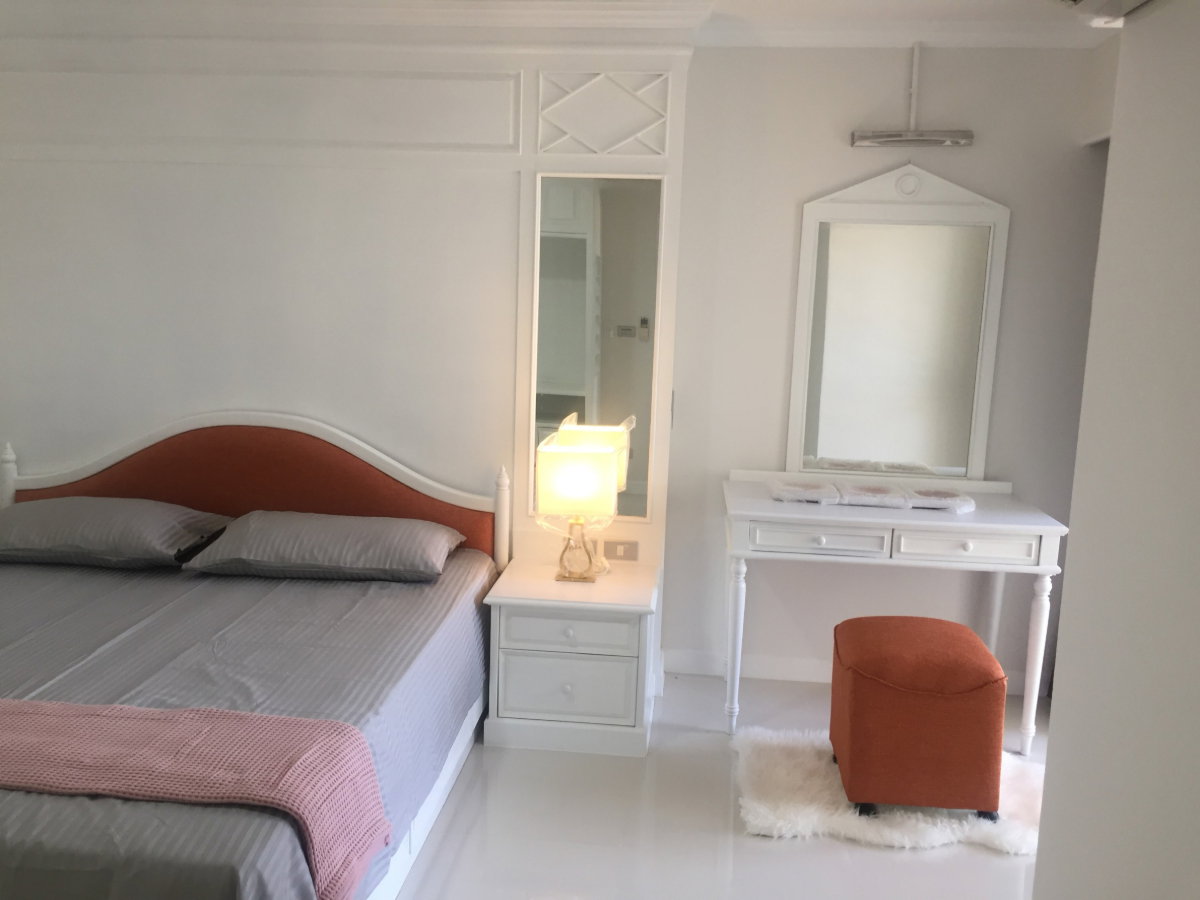 picture For rent Nouvelle Condominium, fully furnished / id line chuenjit.j - 8/19